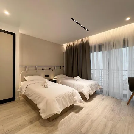 Icon Urban Living 3*